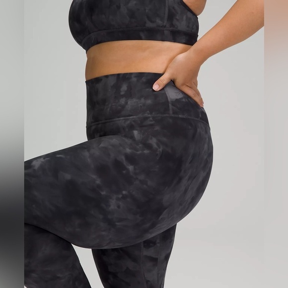 Lululemon Align High-Rise Pant 25" Leggings in Diamond Dye Pitch Grey, Size 14 - Picture 4 of 14